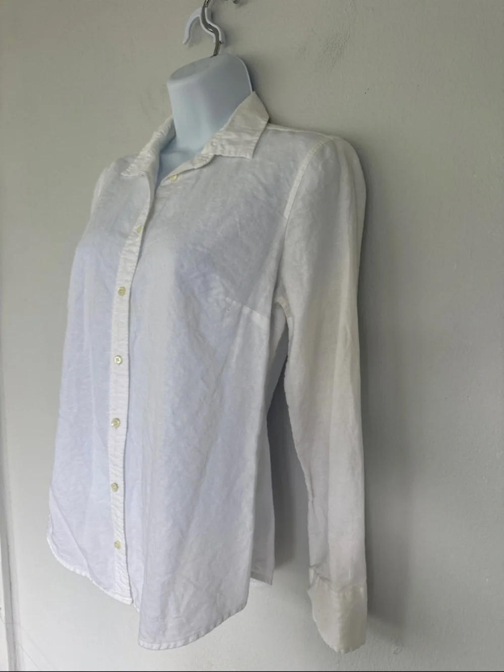 J. Crew Perfect white linen blend collared long sleeve button down shirt size 4P